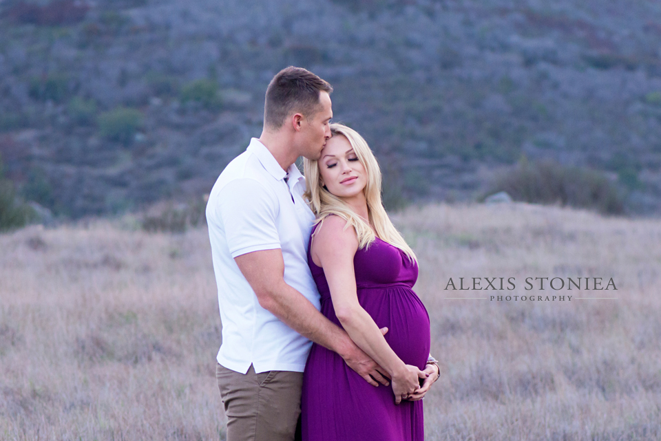 30 Best RW MATERNITY SHOOT IDEAS AND CONCEPTS images 